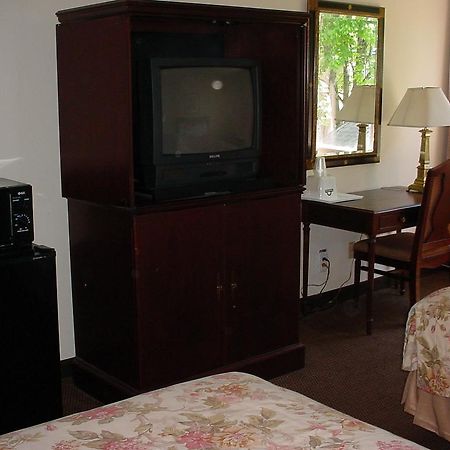 Rodeway Inn 蒙哥马利 客房 照片